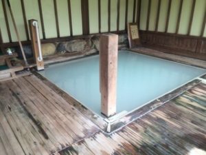 豊国館は混浴露天風呂